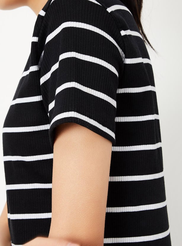 Women Striped Round Neck  T-shirt