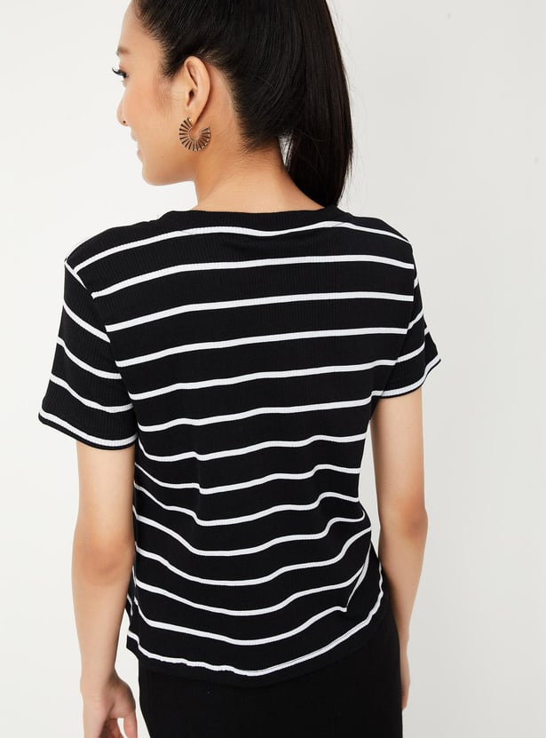 Women Striped Round Neck  T-shirt