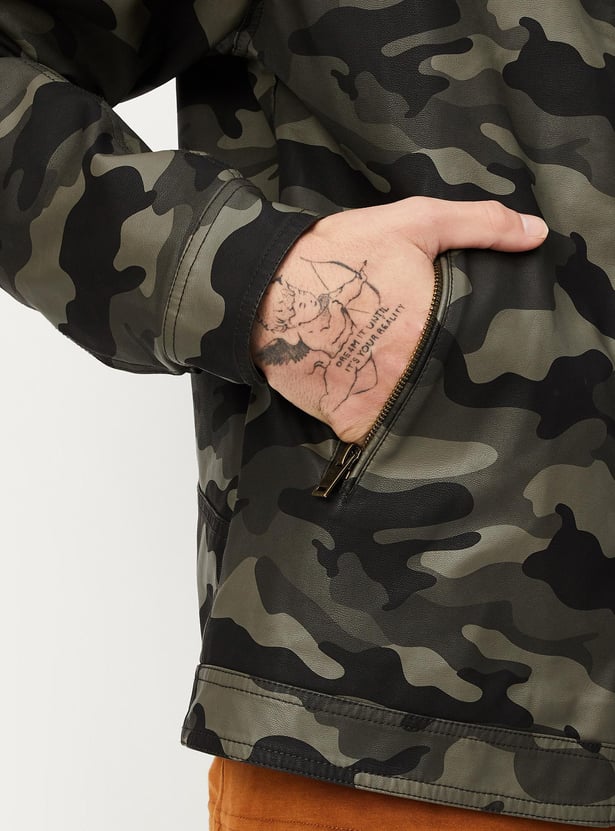 Men Camouflage Printed Jacket