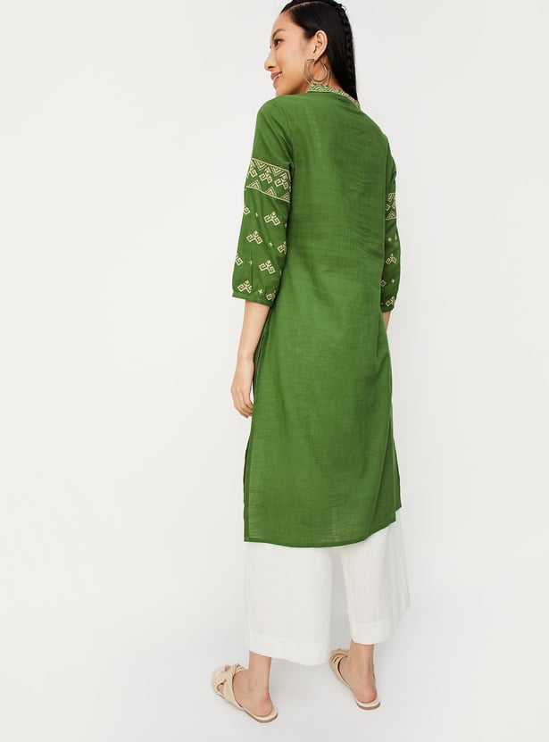 Women Embroidered Straight Kurta