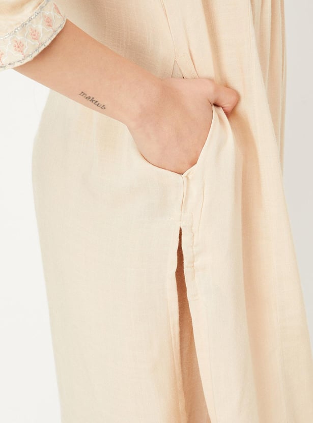 Women Embroidered Yoke Straight Kurta