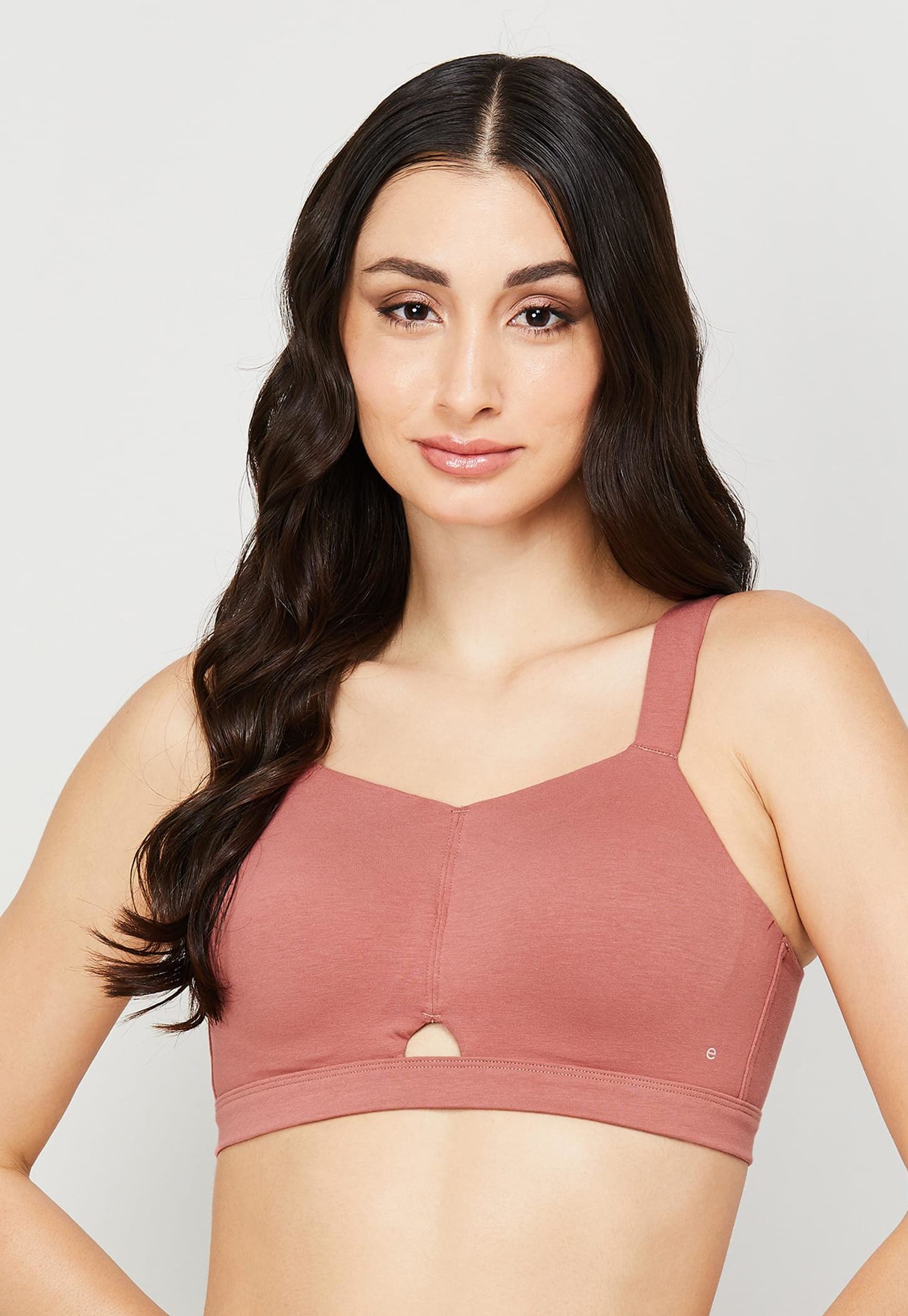 ENAMOR Solid Padded Non-Wired Full Coverage Sports Bra