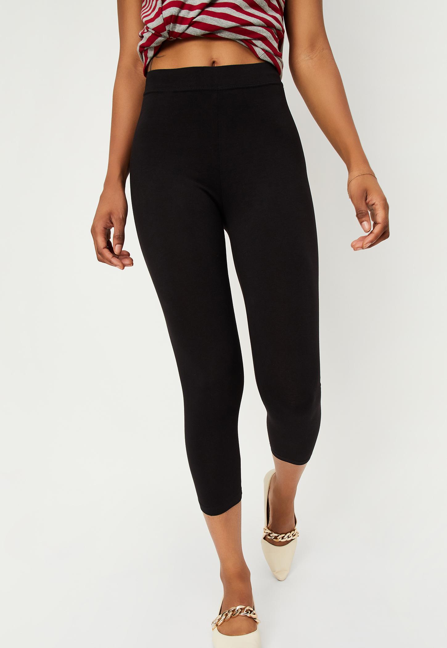 Women Solid Elasticated Capri Leggings-image-48