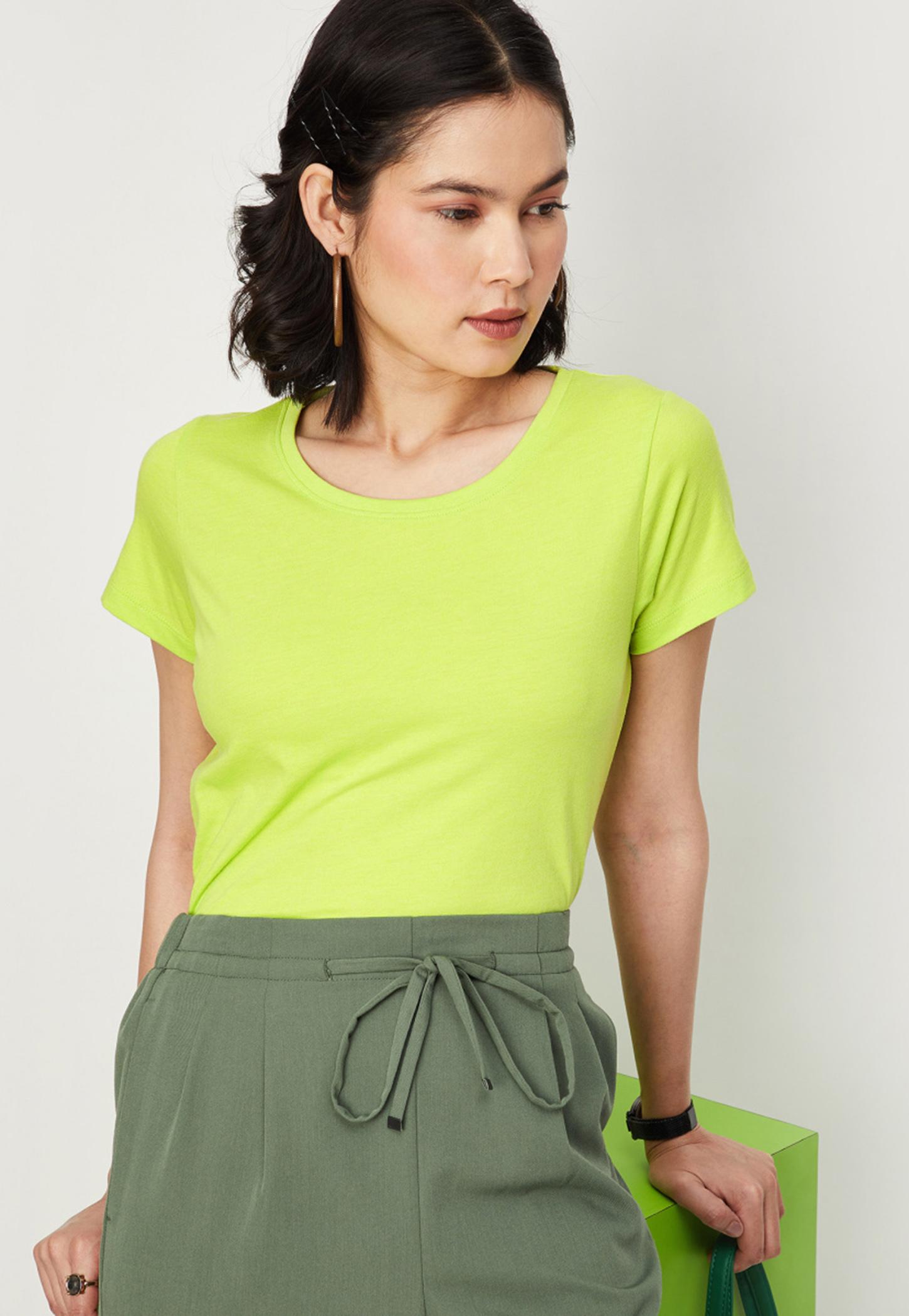 Women Solid Short Sleeves T-shirt-image-2