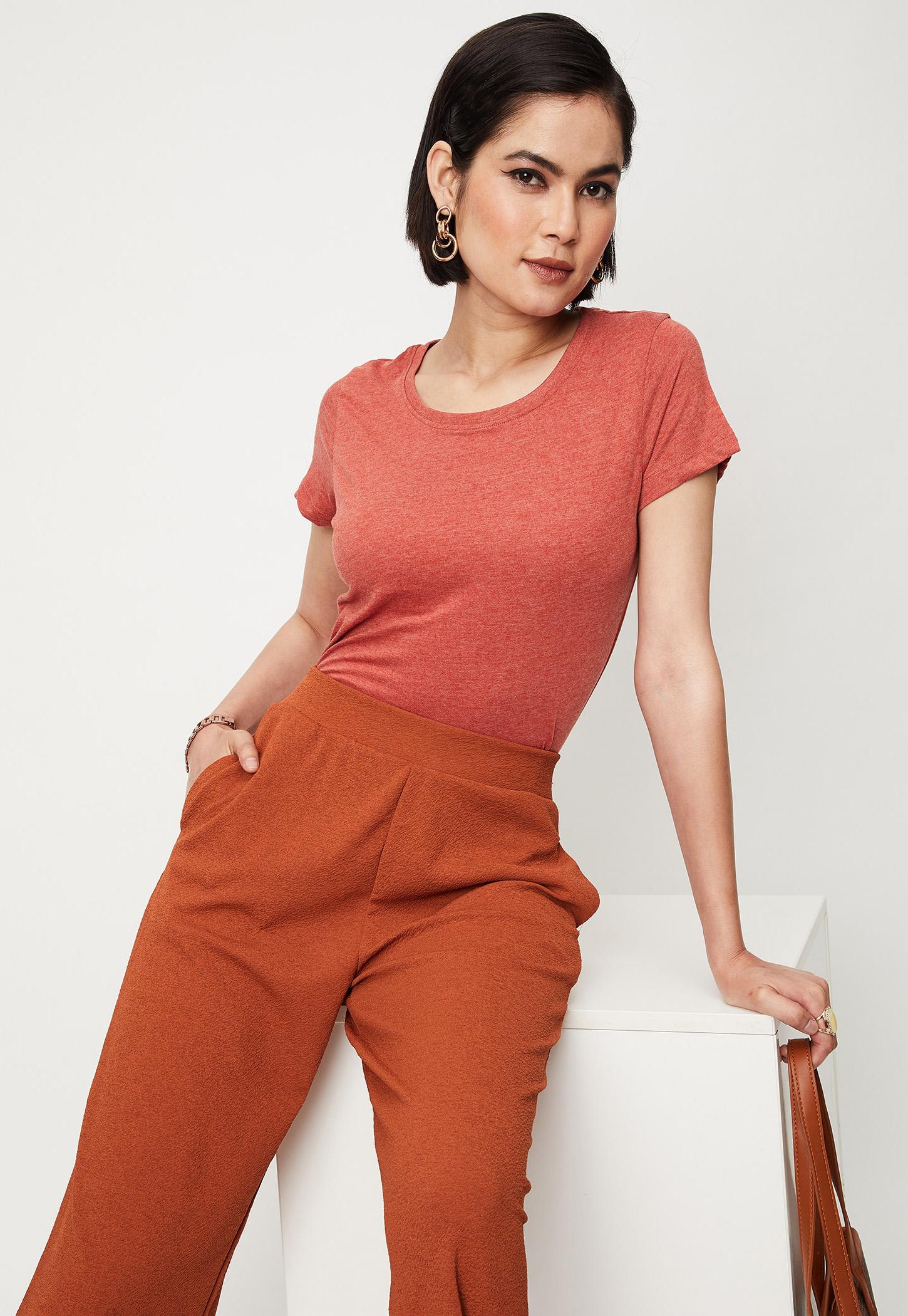 Women Solid Short Sleeves T-shirt-image-7