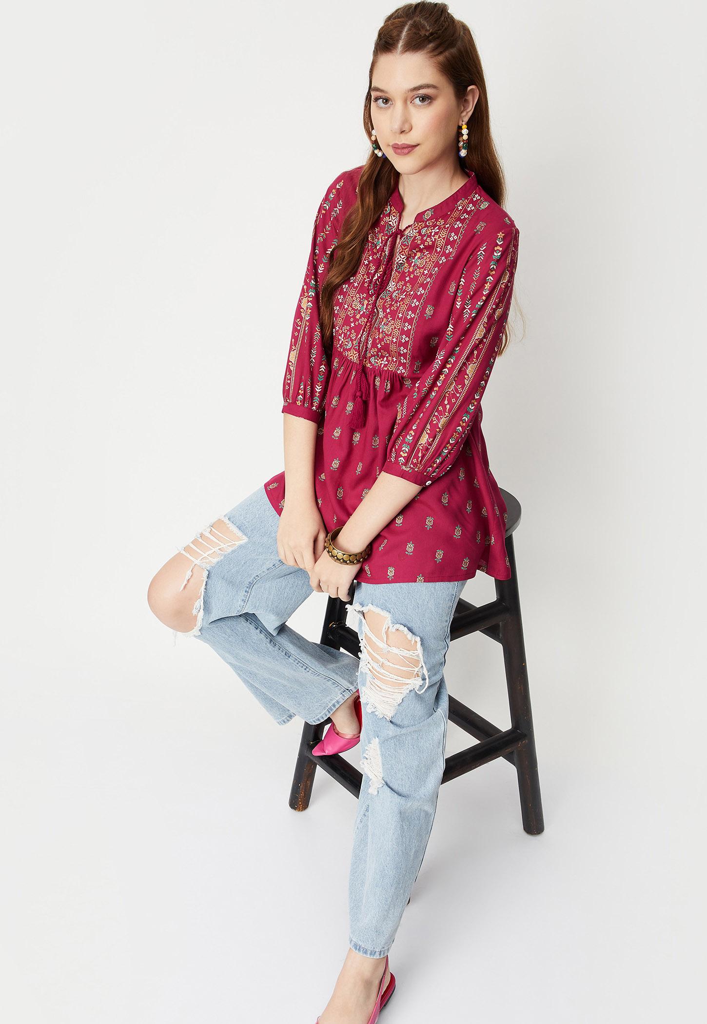Women Printed Tie-Up Neck Tunic-image-25