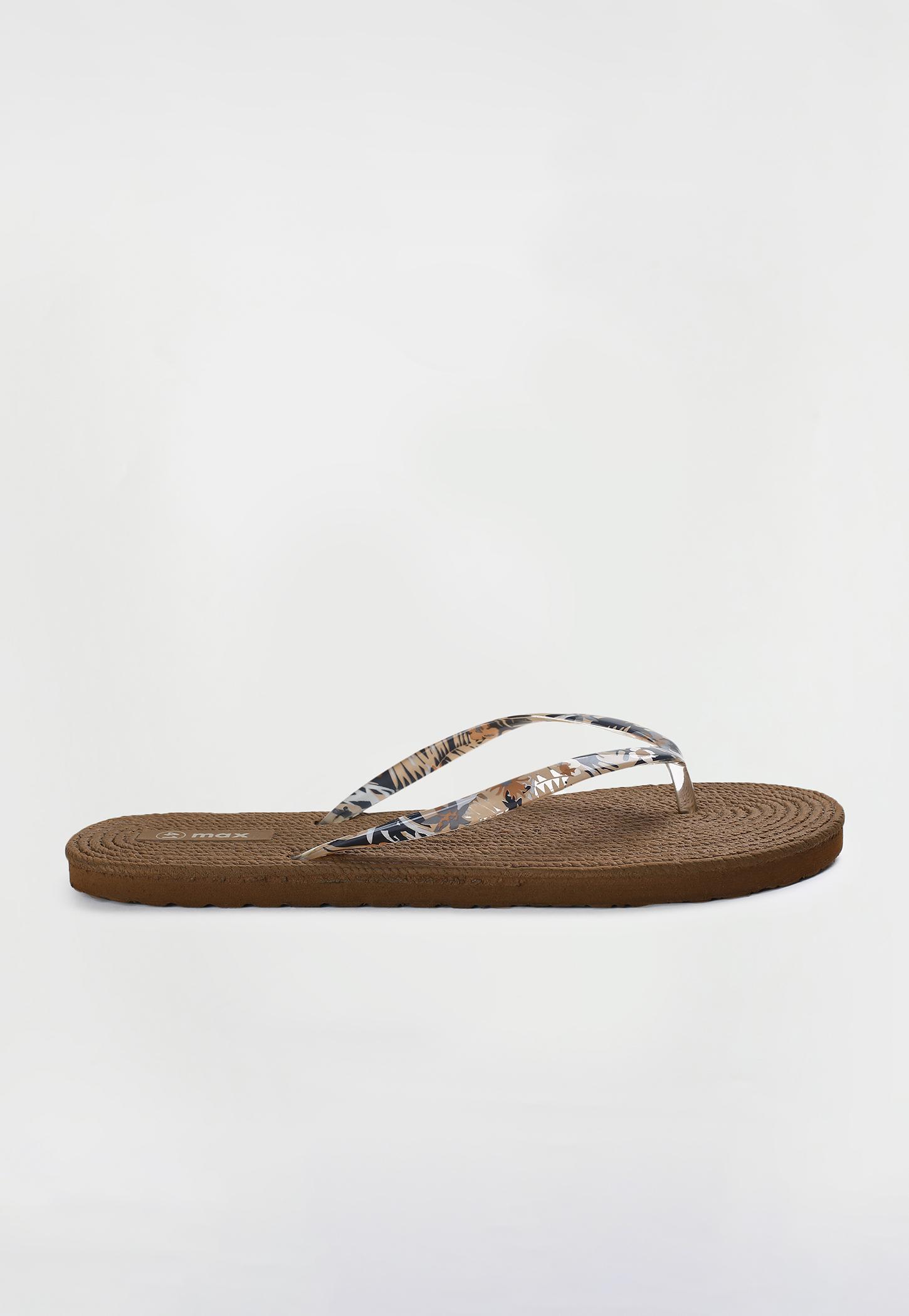 max fashion chappals